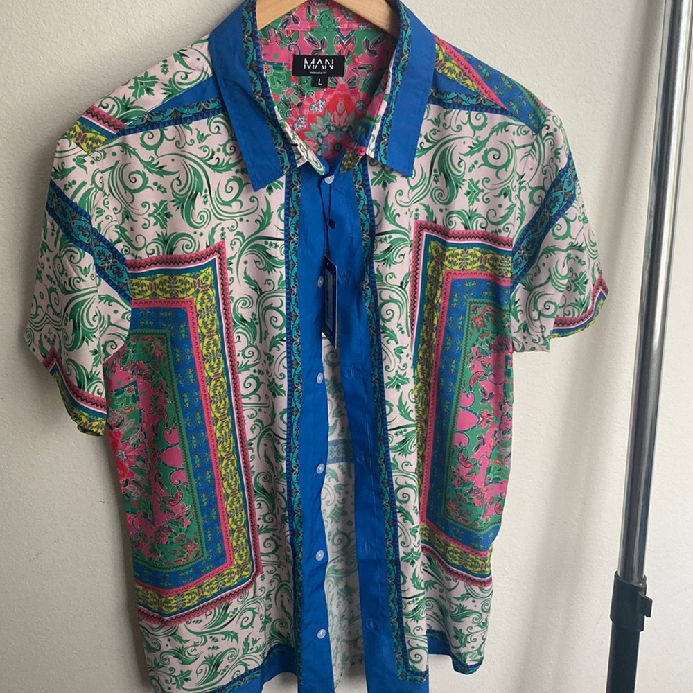 Baroque boohoo shirt size large